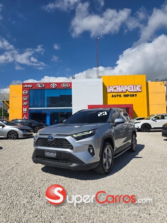 2023 Toyota RAV4 LE Hibrid