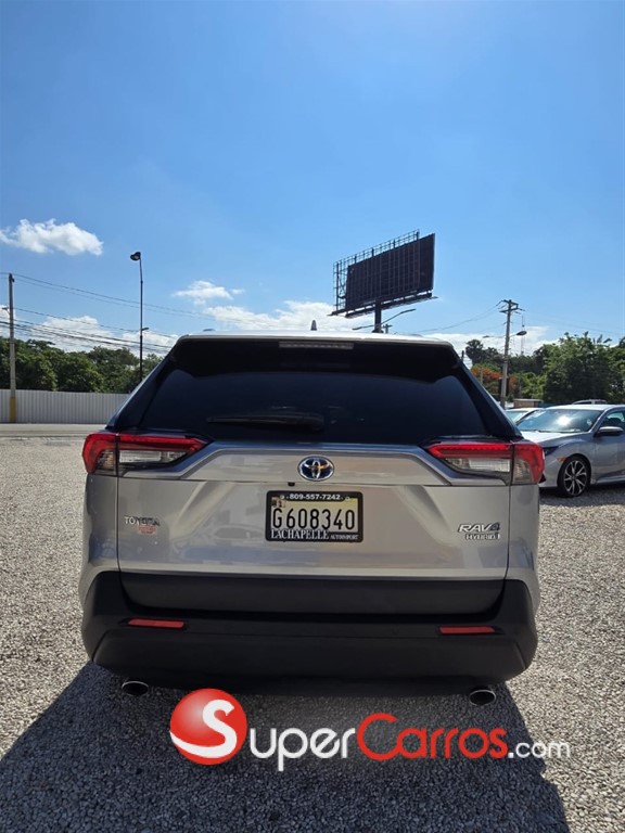 2023 Toyota RAV4 LE Hibrid — foto 6 / 11