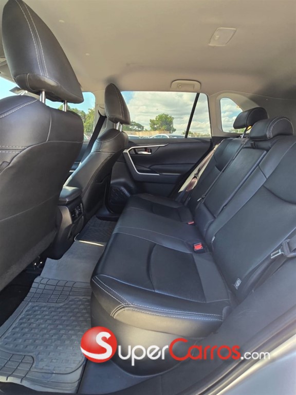 2023 Toyota RAV4 LE Hibrid — foto 10 / 11