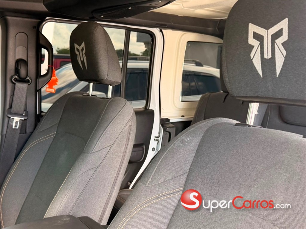 2024 Jeep Wrangler Sport — foto 9 / 10