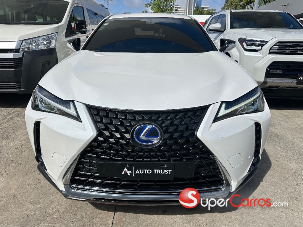 2020 Lexus UX 250 HYBRID — foto 2 / 9