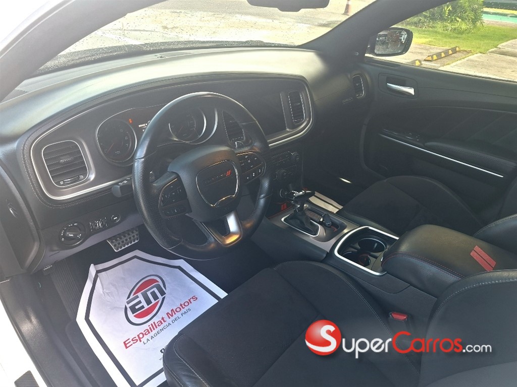 2021 Dodge Charger GT — foto 4 / 6