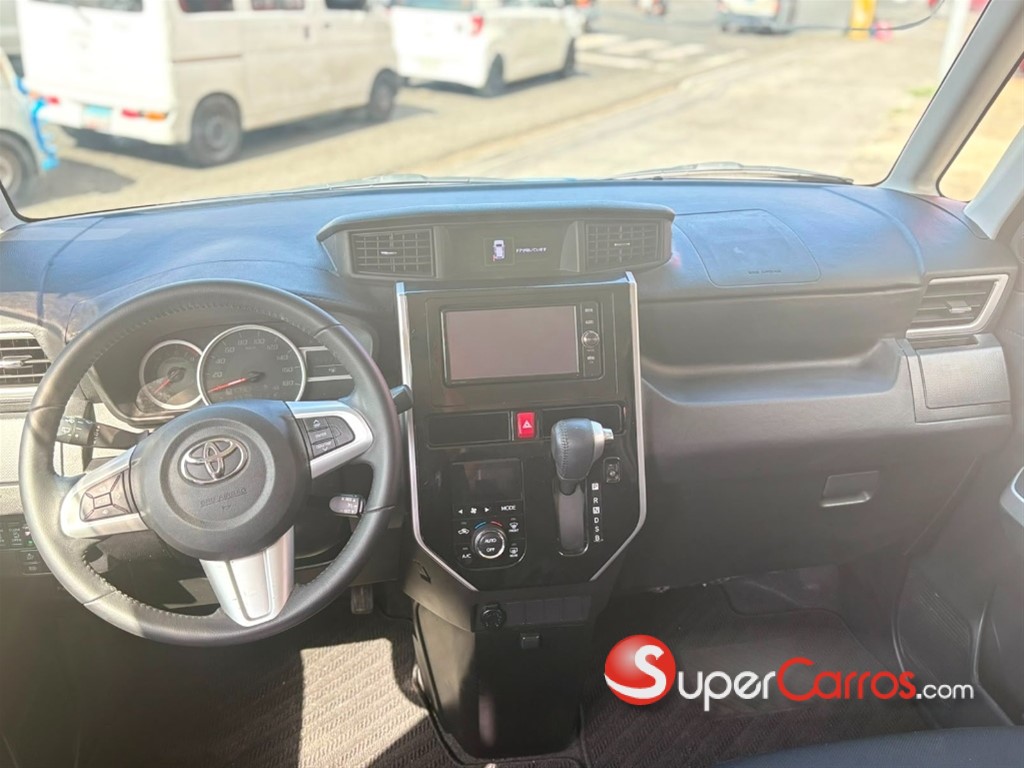 2020 Toyota Roomy — foto 9 / 11