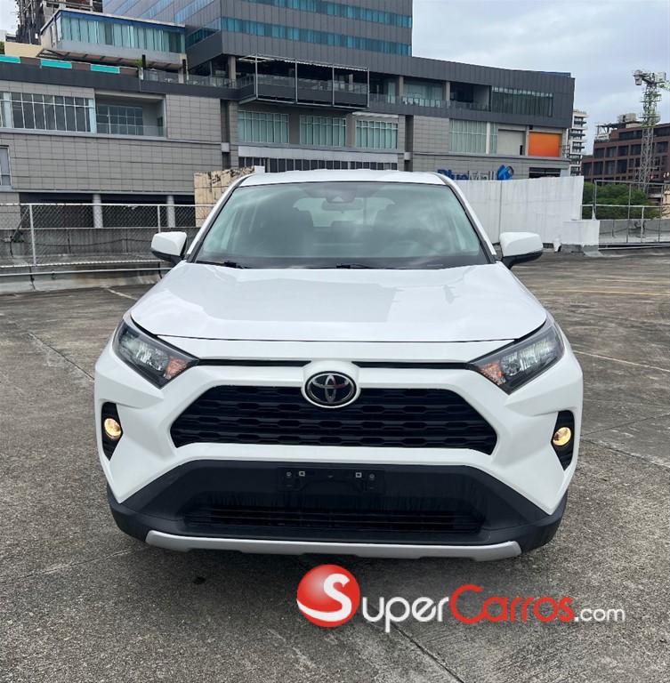 2022 Toyota RAV4 LE — foto 2 / 10