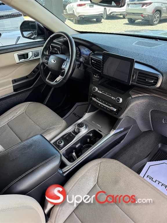 2020 Ford Explorer Limited — foto 5 / 12