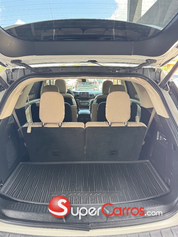 2020 Ford Explorer Limited — foto 9 / 12
