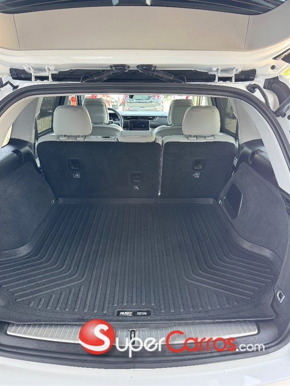 2022 Jeep Grand Cherokee Overland — foto 9 / 12