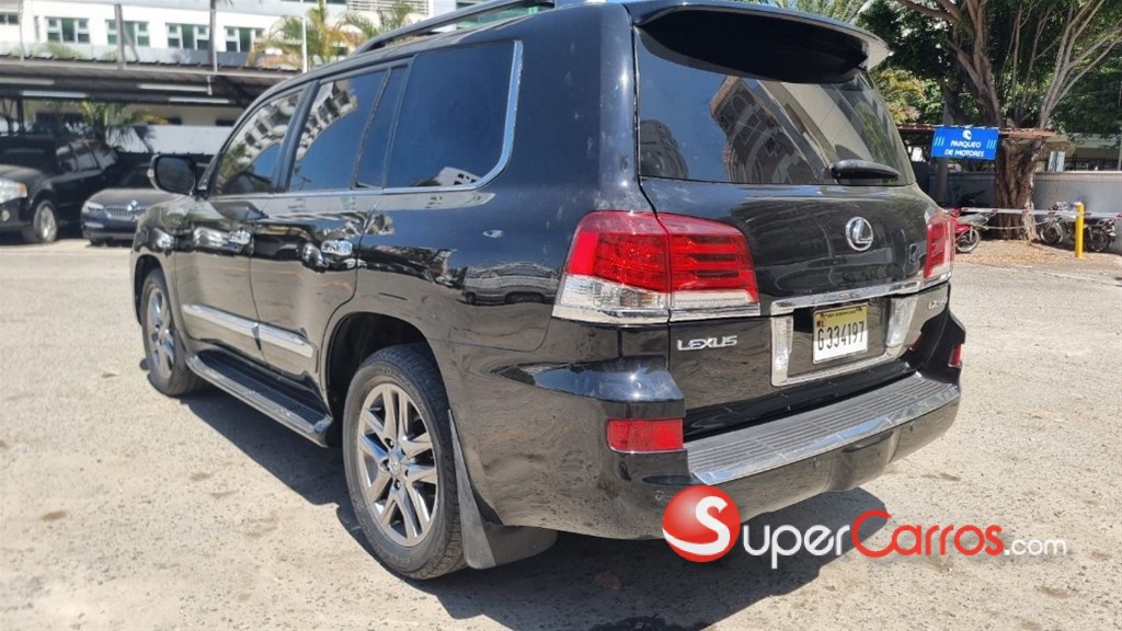 2015 Lexus LX 570 — foto 6 / 11