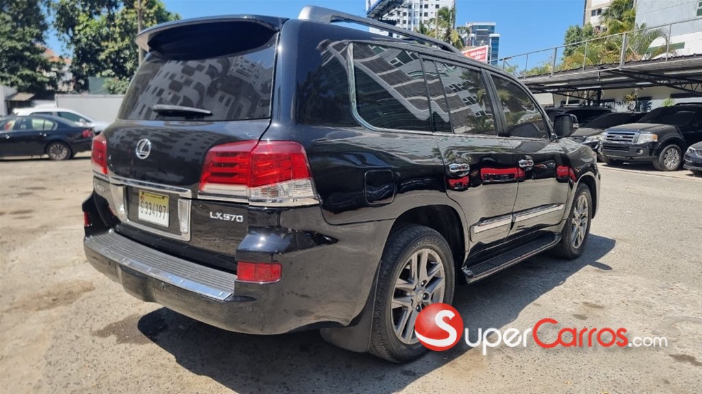 2015 Lexus LX 570 — foto 7 / 11