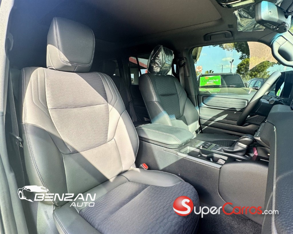 2026 Toyota Land Cruiser Prado Luxury 01 — foto 5 / 9
