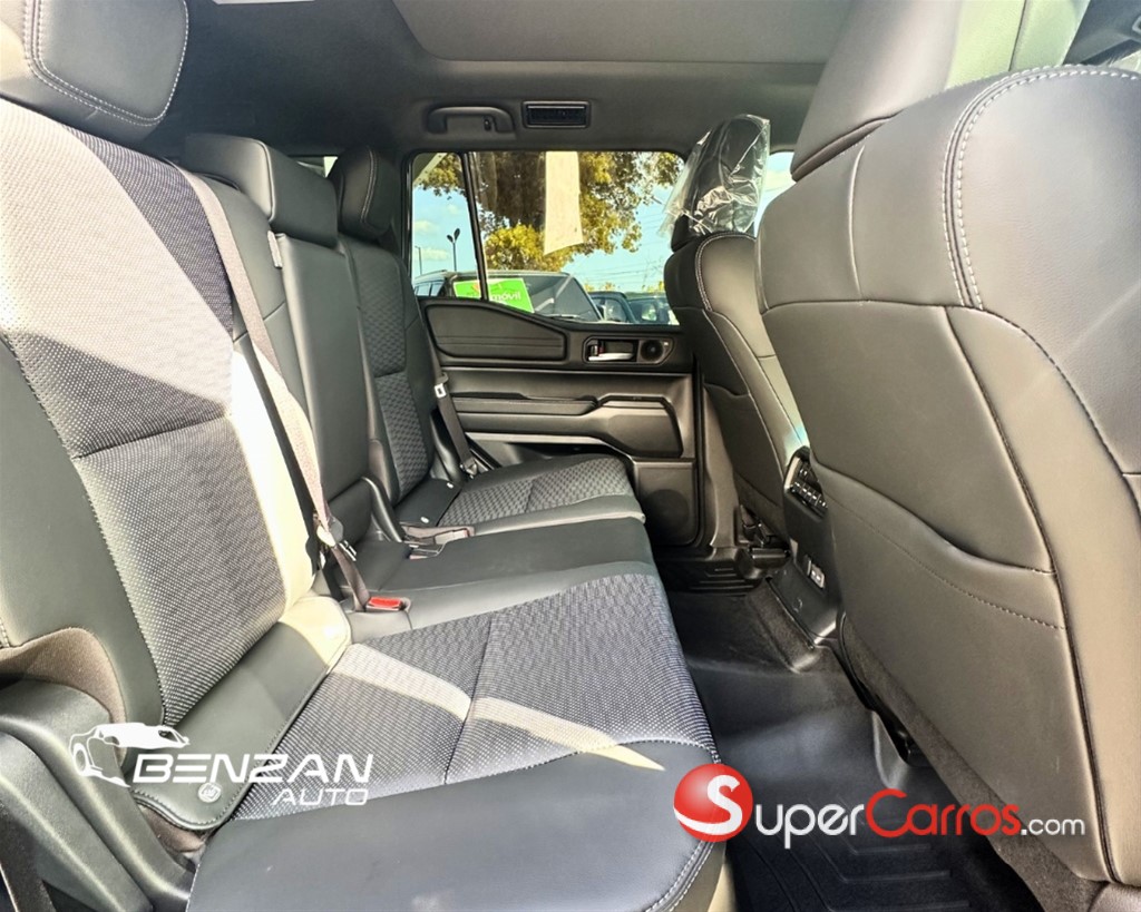 2026 Toyota Land Cruiser Prado Luxury 01 — foto 6 / 9