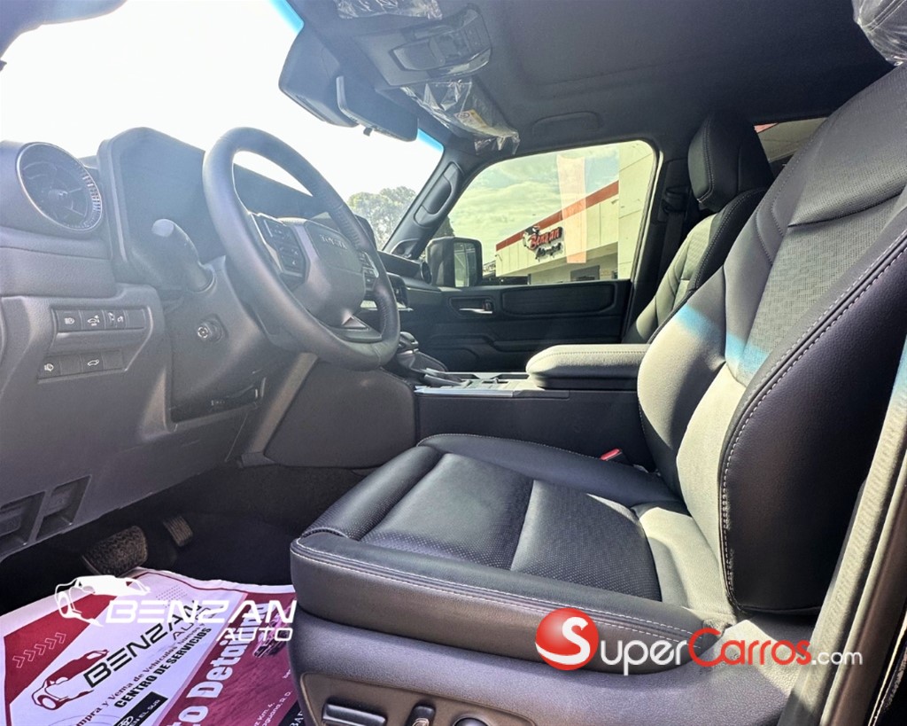 2026 Toyota Land Cruiser Prado Luxury 01 — foto 7 / 9