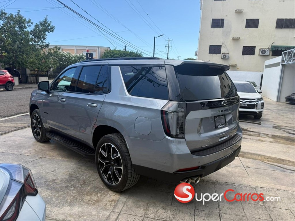 2026 Chevrolet Tahoe RST Duramax — foto 3 / 10