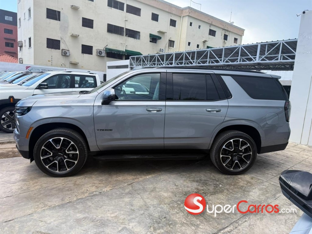 2026 Chevrolet Tahoe RST Duramax — foto 4 / 10
