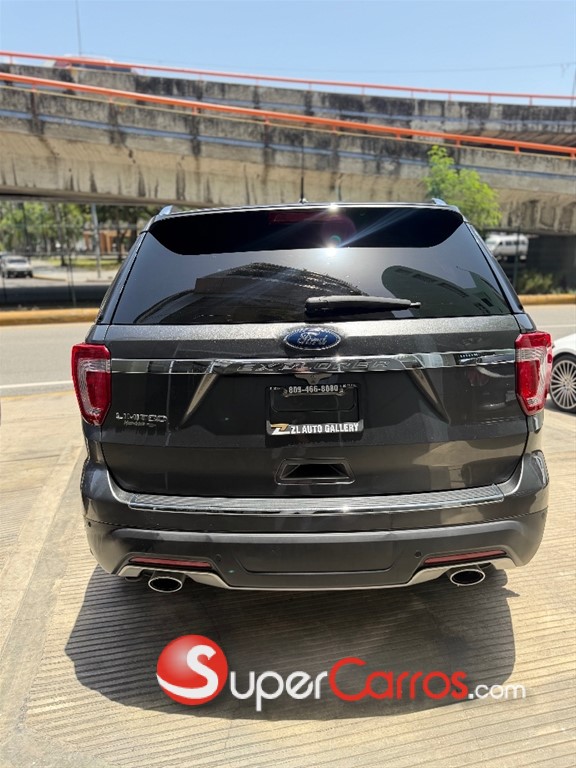 2018 Ford Explorer Limited — foto 3 / 11