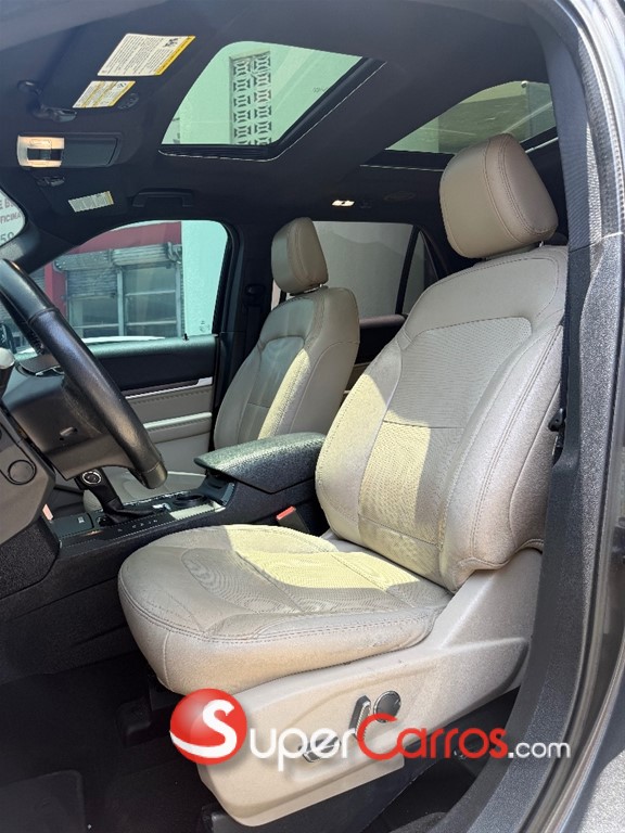 2018 Ford Explorer Limited — foto 4 / 11