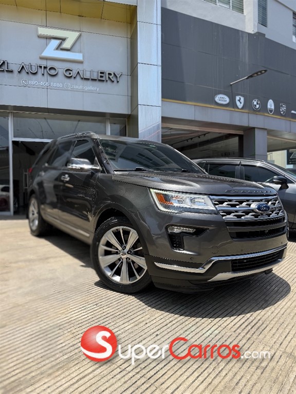 2018 Ford Explorer Limited — foto 9 / 11