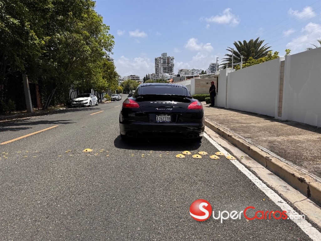 2013 Porsche Panamera GTS — foto 6 / 10