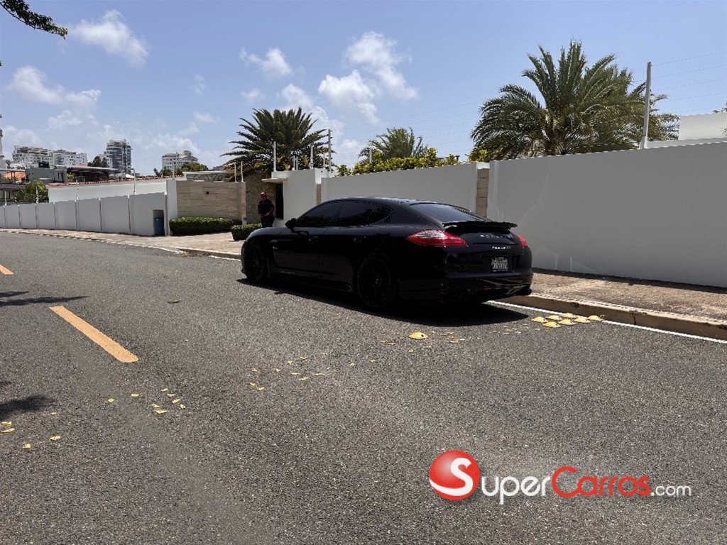 2013 Porsche Panamera GTS — foto 7 / 10