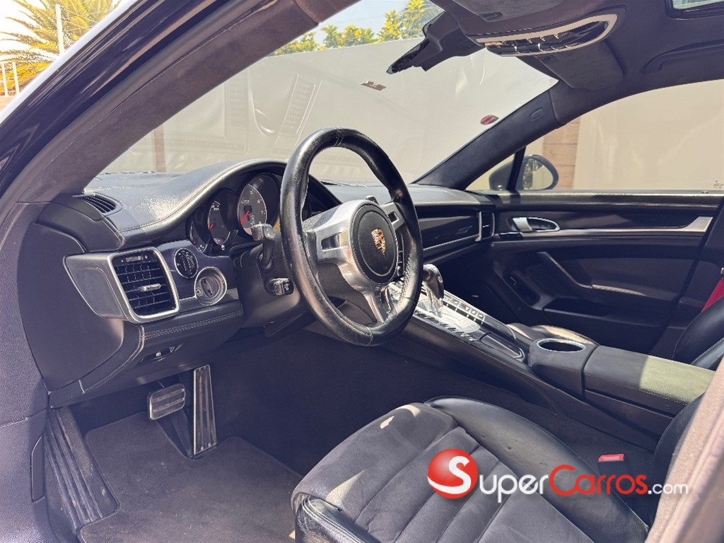 2013 Porsche Panamera GTS — foto 8 / 10