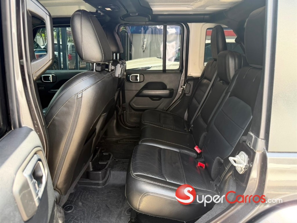 2018 Jeep Wrangler — foto 8 / 10