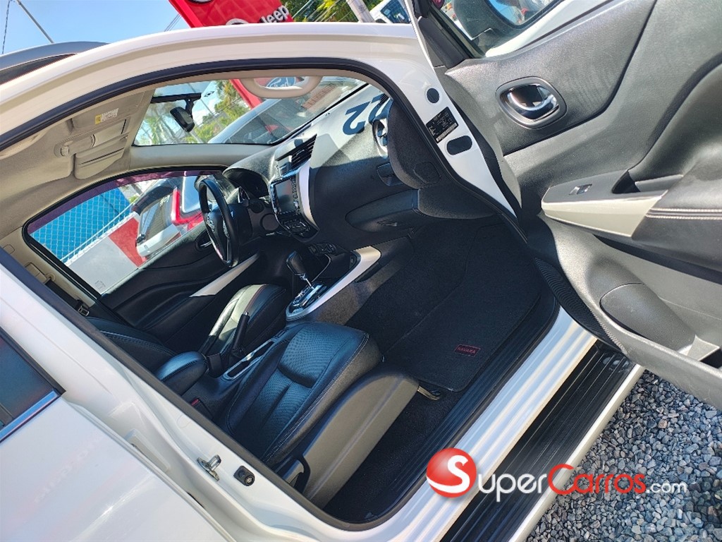 2020 Nissan Navara — foto 5 / 9