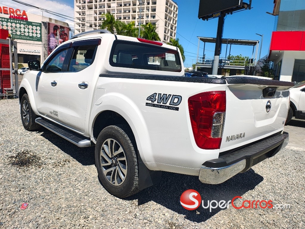2020 Nissan Navara — foto 6 / 9