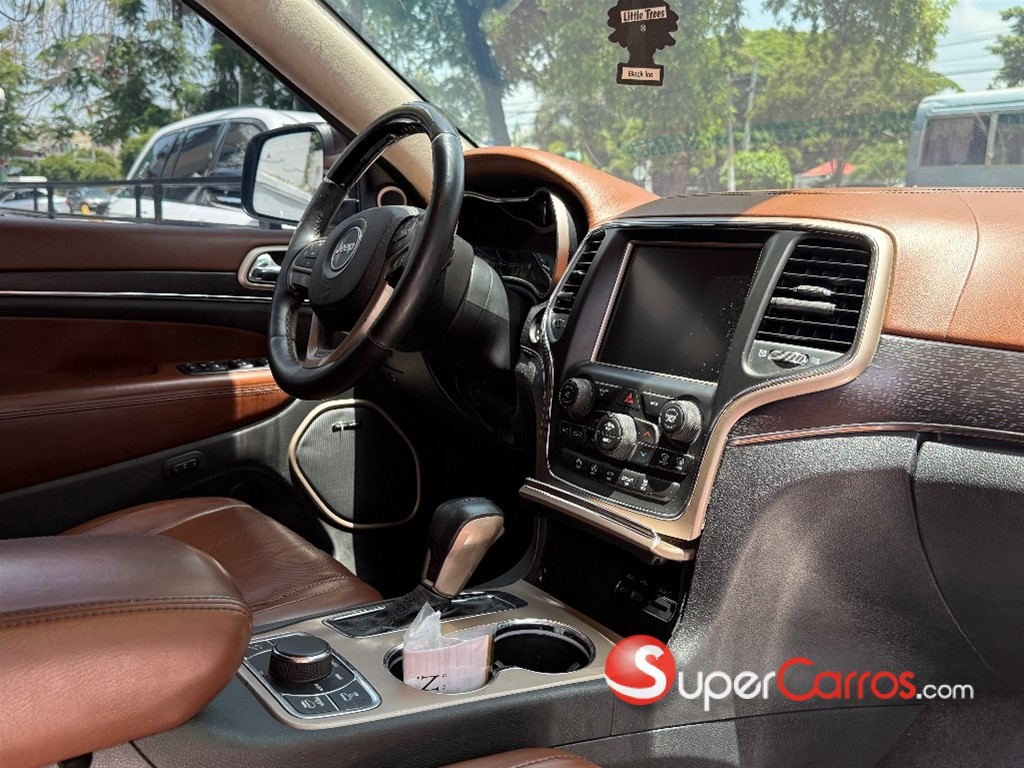 2016 Jeep Grand Cherokee SUMMIT — foto 6 / 10