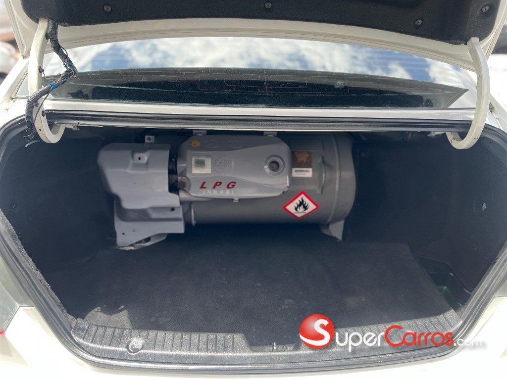 2016 Hyundai Sonata Y20 — foto 8 / 8