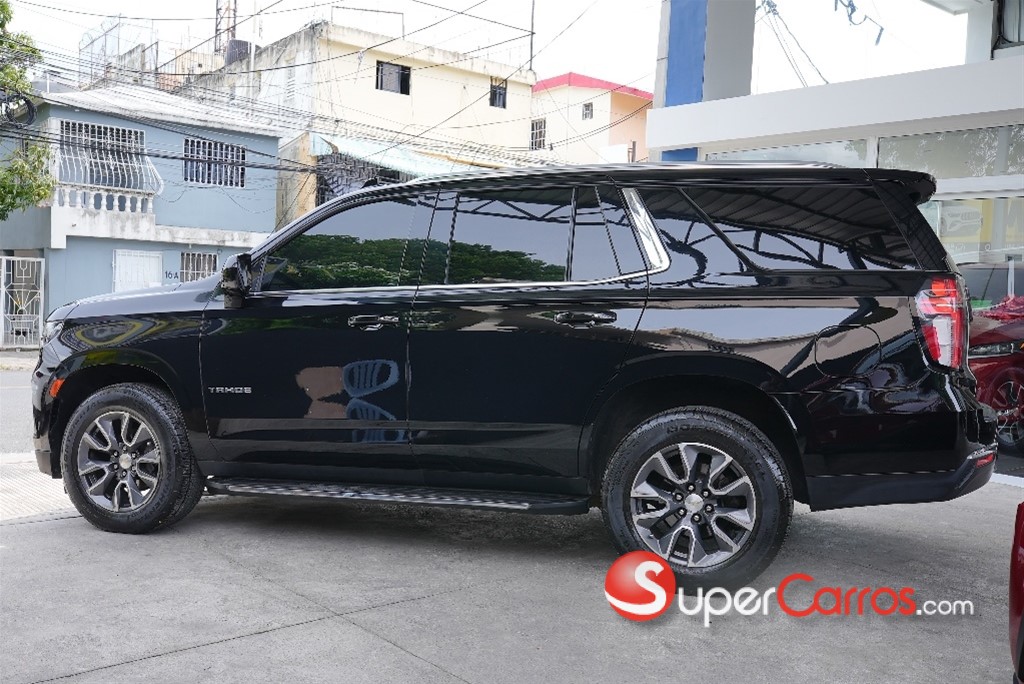 2021 Chevrolet Tahoe LT — foto 4 / 10
