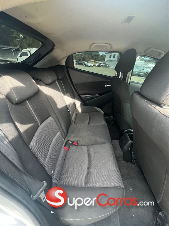 2019 Mazda Demio — foto 2 / 7