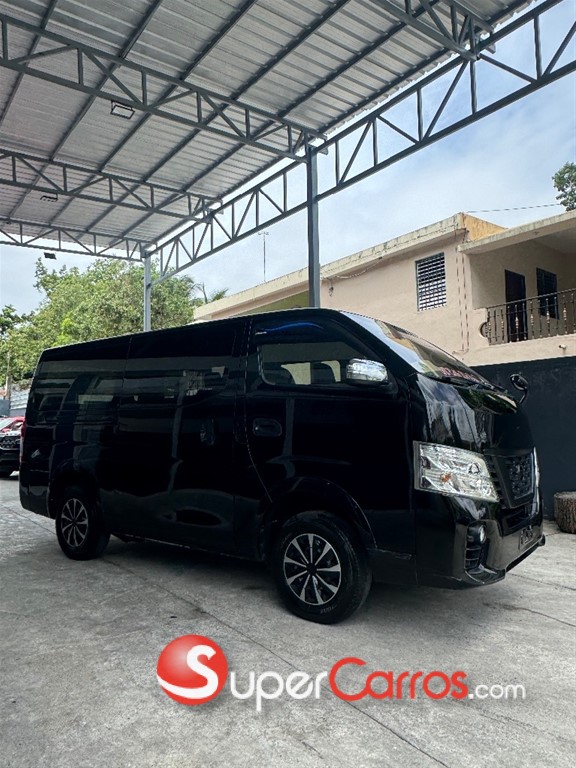 2019 Nissan NV 350 — foto 2 / 10