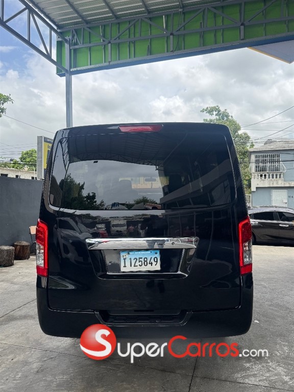2019 Nissan NV 350 — foto 5 / 10