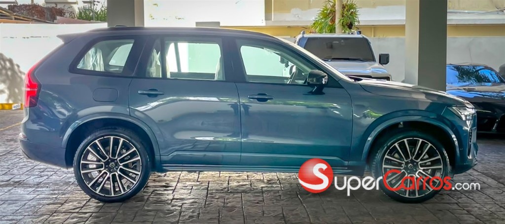 2027 Volvo XC90 T8 Excellence — foto 3 / 12
