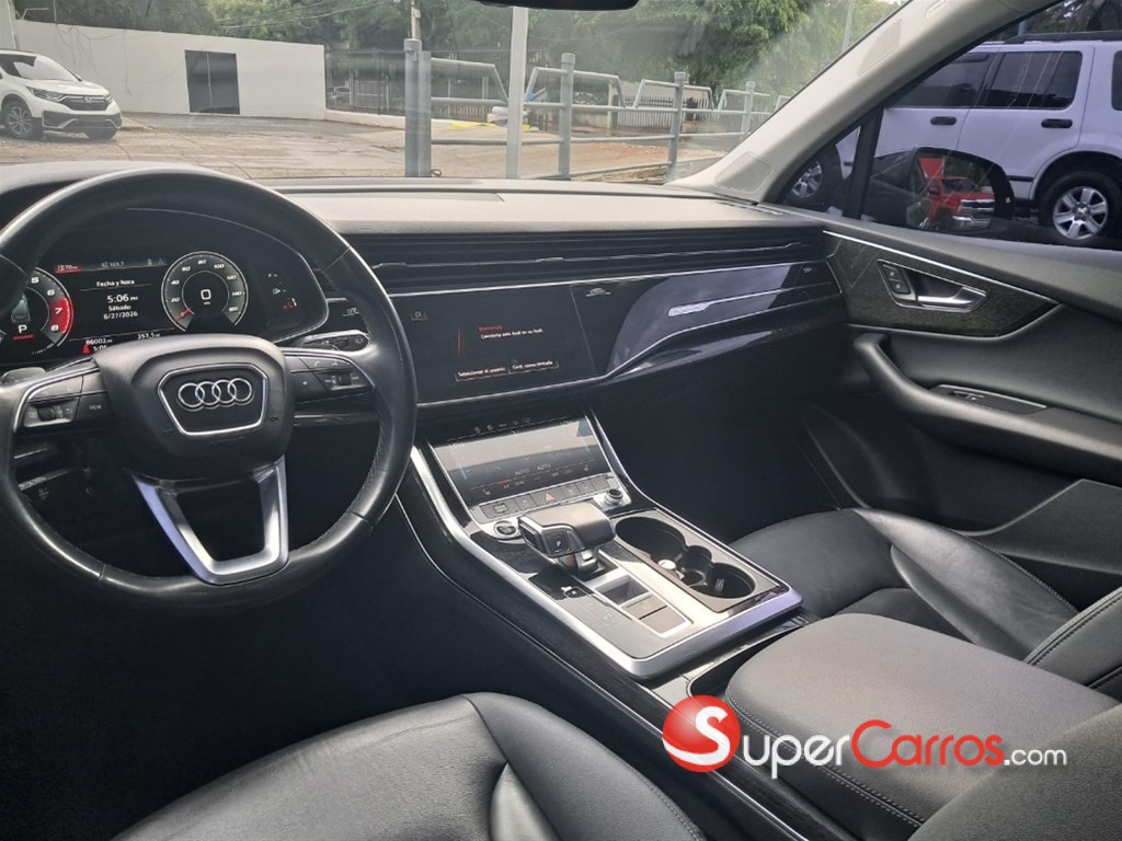 2021 Audi Q7 45 TFSI Premium Plus — foto 9 / 11