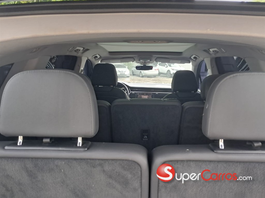 2021 Audi Q7 45 TFSI Premium Plus — foto 11 / 11