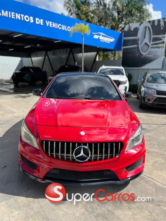 2016 Mercedes-Benz Clase CLA 250 — foto 8 / 12