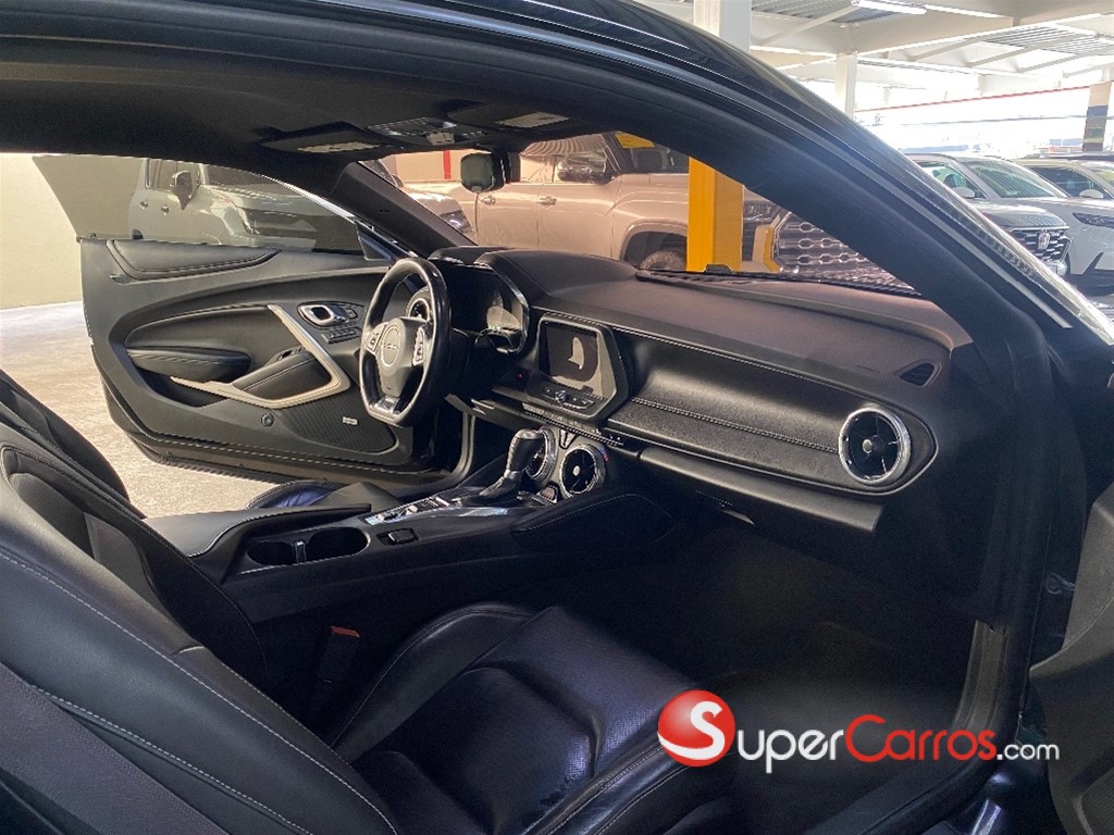 2016 Chevrolet Camaro 1 LT — foto 8 / 9