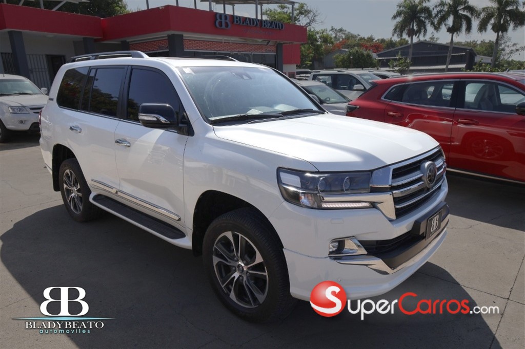 2020 Toyota Land Cruiser VXR — foto 4 / 12
