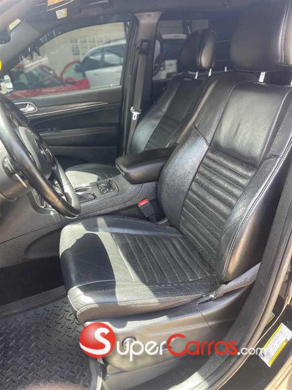 2020 Jeep Grand Cherokee Limited X — foto 6 / 8