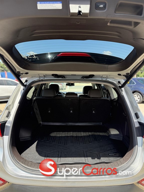 2020 Hyundai Santa Fe Limited — foto 5 / 9