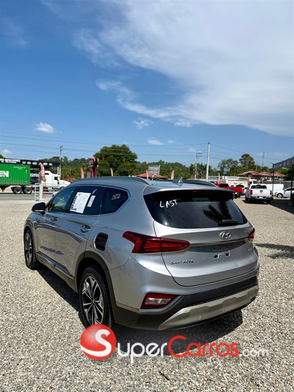 2020 Hyundai Santa Fe Limited — foto 8 / 9
