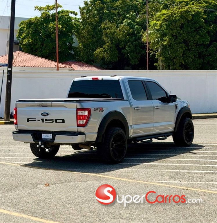 2022 Ford F 150 STX — foto 4 / 8