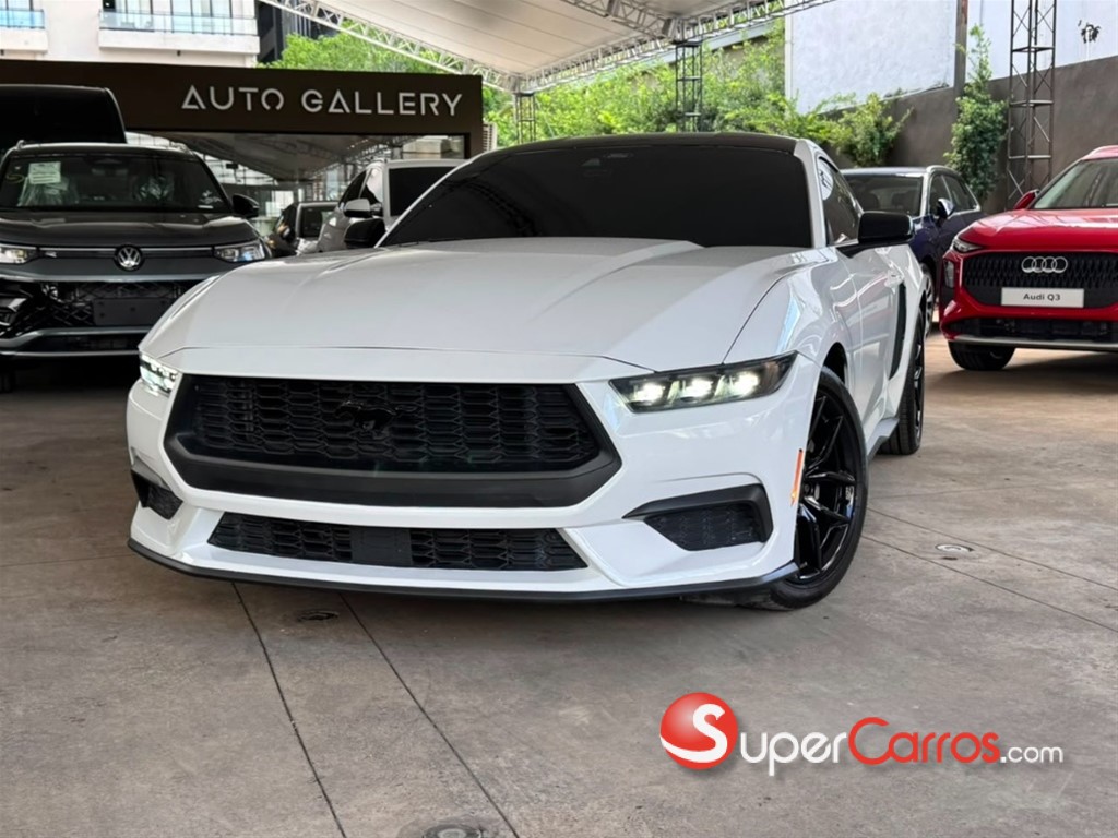 2024 Ford Mustang Ecoboost — foto 2 / 12
