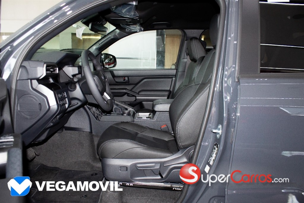 2026 Toyota 4 Runner SR5 — foto 5 / 12