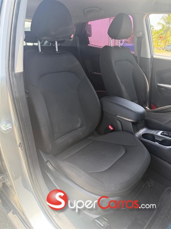 2014 Hyundai Tucson — foto 7 / 10