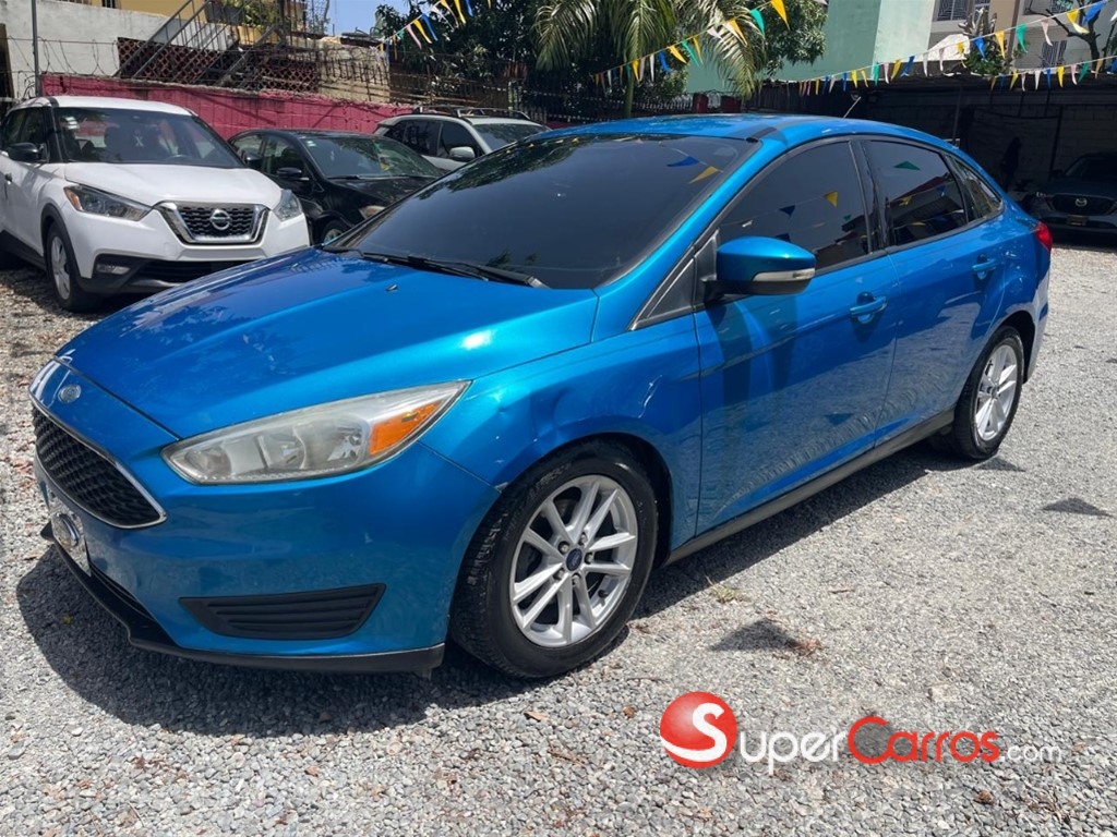 2016 Ford Focus SE — foto 3 / 11