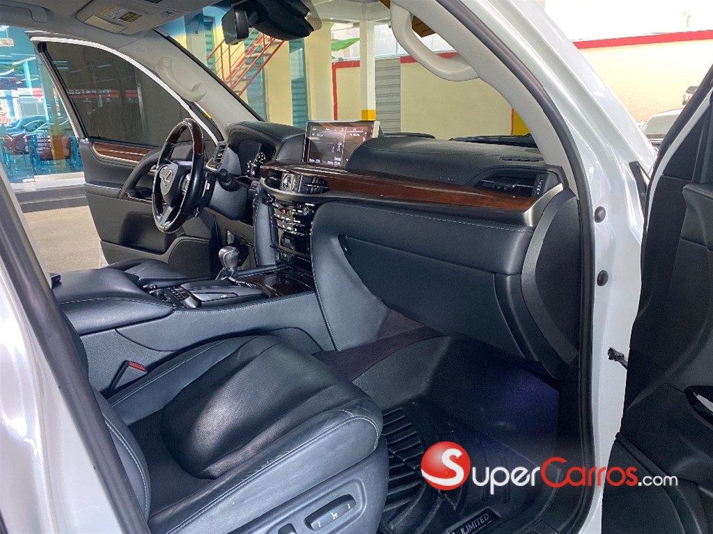 2018 Lexus LX 570 Sport — foto 12 / 12