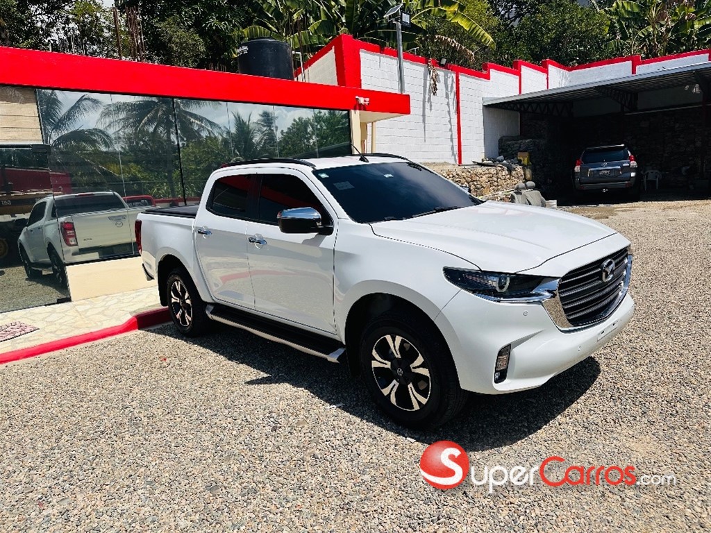 2023 Mazda BT-50 Full — foto 4 / 10