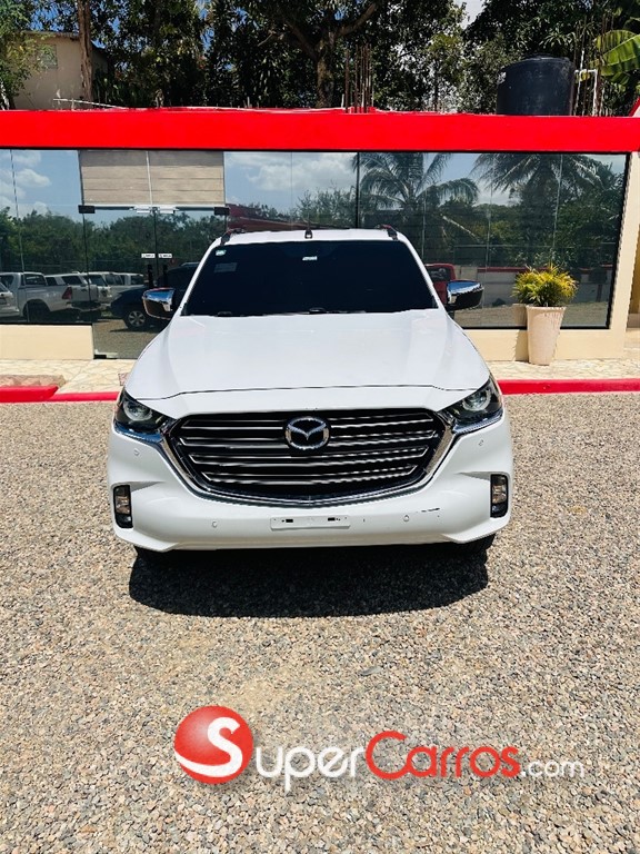 2023 Mazda BT-50 Full — foto 5 / 10